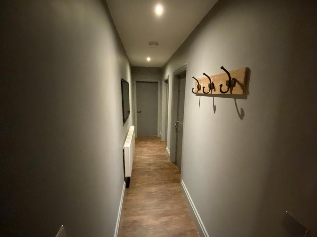 Loft At The Coach House Apartments Лийдс Екстериор снимка